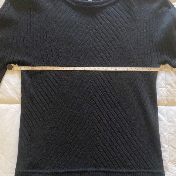 Free People Movement Cable Layer Black BNWOT - Picture 5 of 6